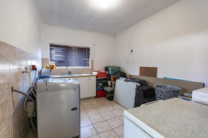 3 Bedroom Property for Sale in Belgravia Western Cape